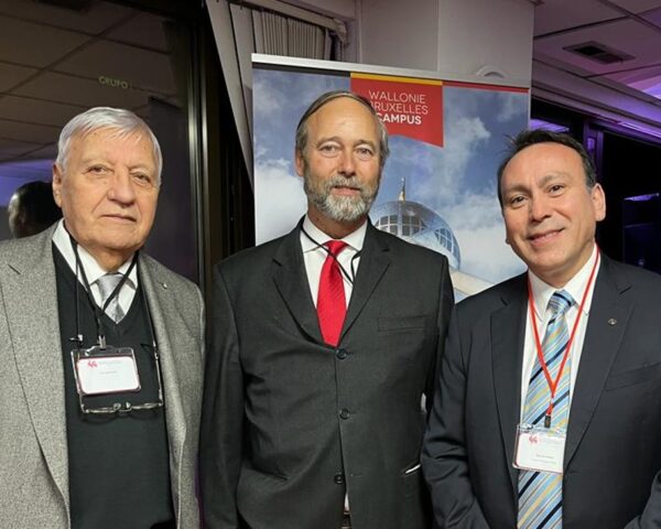 Con el Embajador del Reino de Bélgica en Chile, Sr. Christian de Lannoy
